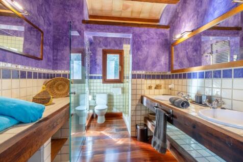 Bathroom (3)
