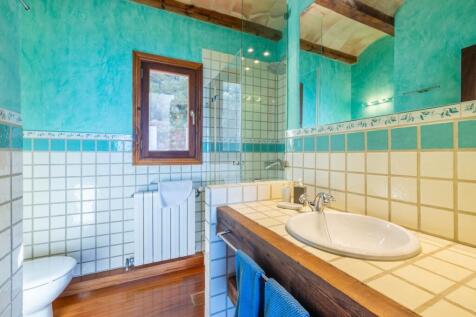 Bathroom (2)
