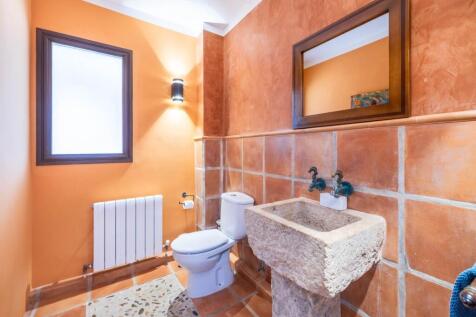 Bathroom (1)