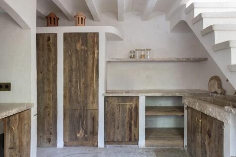 Kitchen (2)