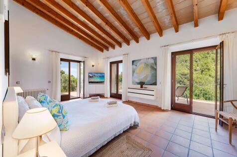 Bedroom (1)