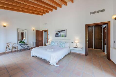 Bedroom (2)