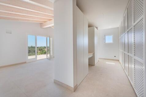 Bedroom (2)