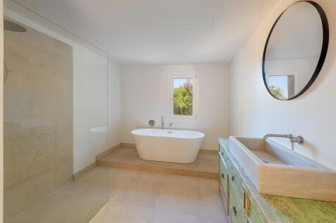 Bathroom (2)