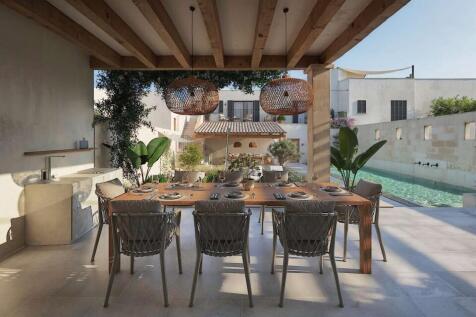 Exterior Dining (2)