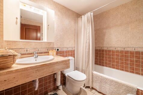 Bathroom (1)