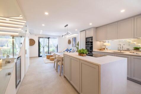 Kitchen (2)