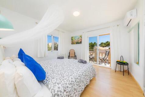 bedroom (2)