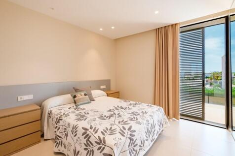 Bedroom (8)
