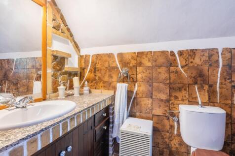 Bathroom (1)