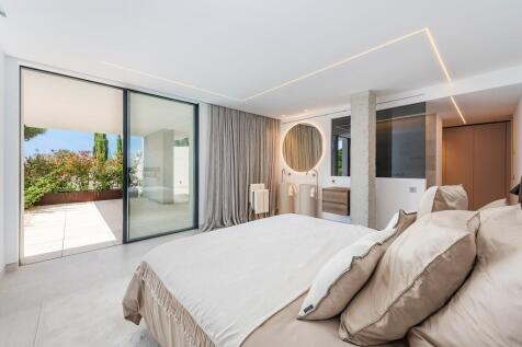 Bedroom (3)