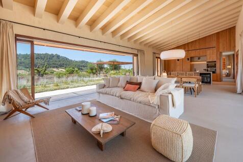 Living room (2)