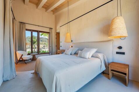 Bedroom (12)