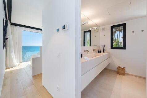 Bathroom (2)