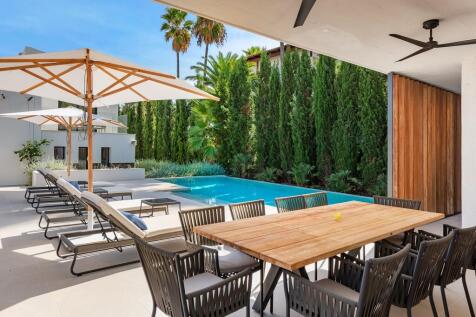 Covered Terrace