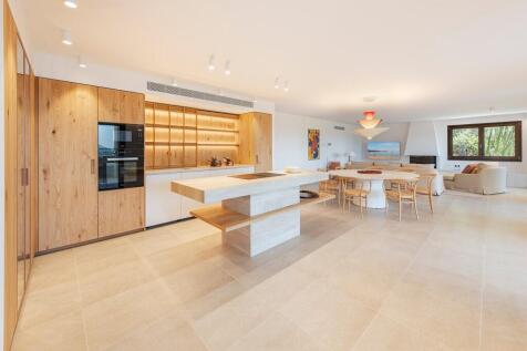 Kitchen (1)