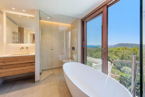 Bathroom (4)