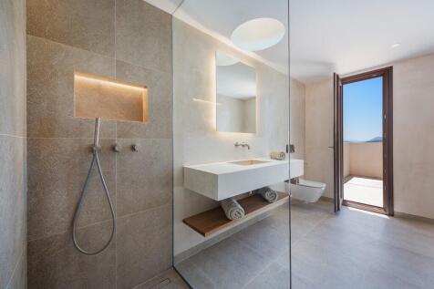 Bathroom (2)