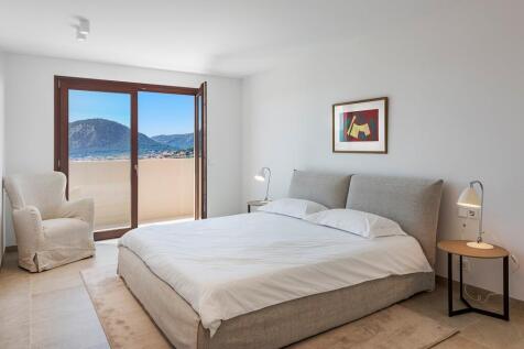 Bedroom (1)