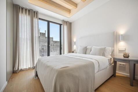 Bedroom (2)