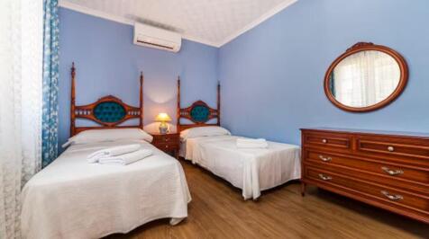 bedroom (2)