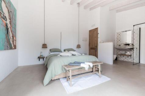 13-room