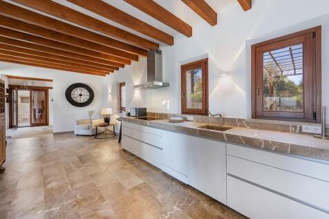 Kitchen (2)