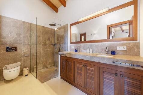 Bathroom (1)