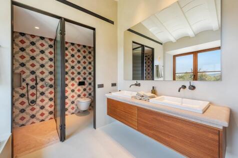 Bathroom (3)