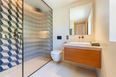 Bathroom (2)