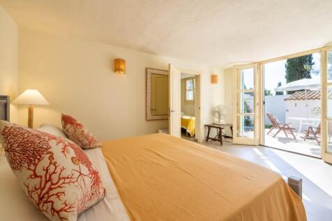 Bedroom (3)
