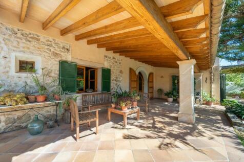 Covered Terrace (1)