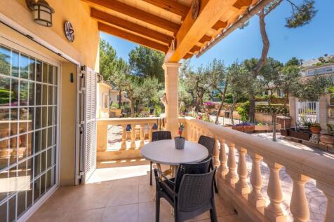 Covered Terrace (1)