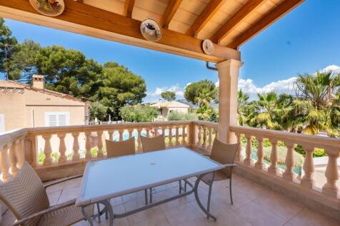 Covered Terrace (2)