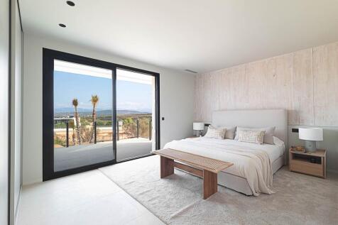 Bedroom (2)
