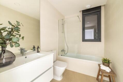 Bathroom (2)