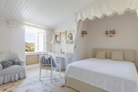 bedroom1