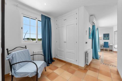 Bedroom (5)