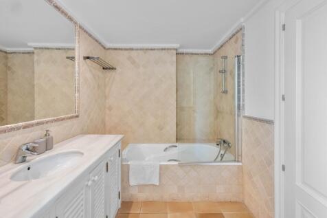 Bathroom (2)