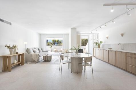 Dining (1)