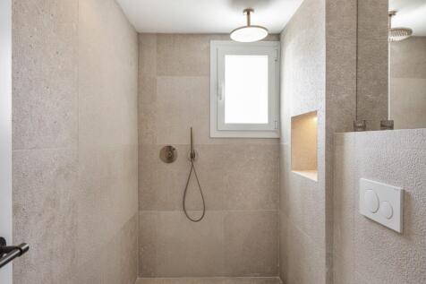 Bathroom (2)