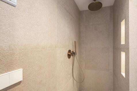 Bathroom (1)