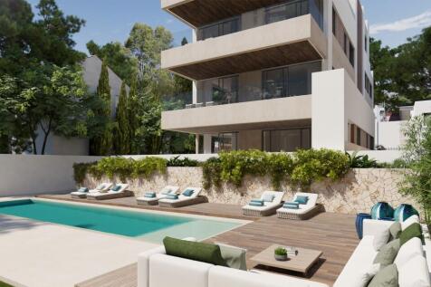 Facade and pool