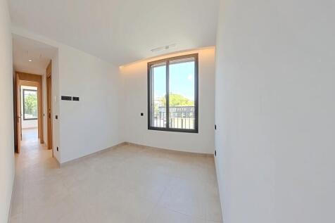 1A Bedroom 2 