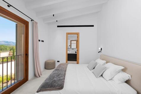 Bedroom (3)