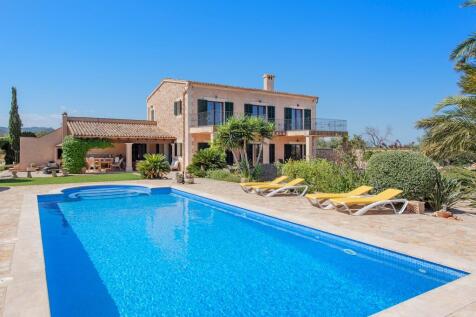 Exterior and Pool