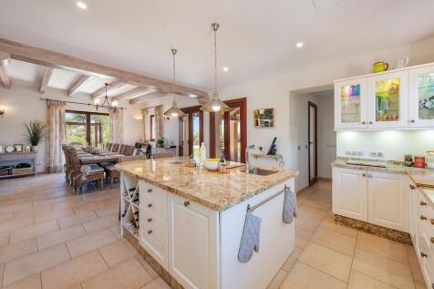 Kitchen (2)
