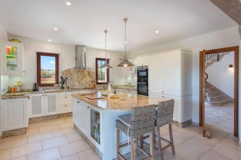 Kitchen (1)