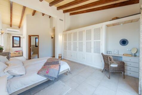 Bedroom (6)