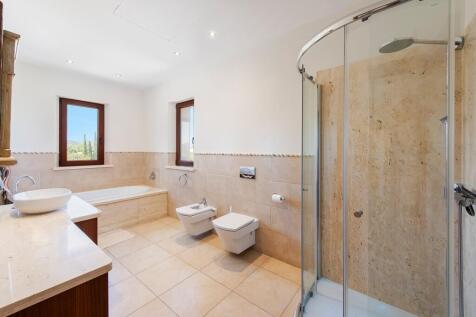 Bathroom (1)